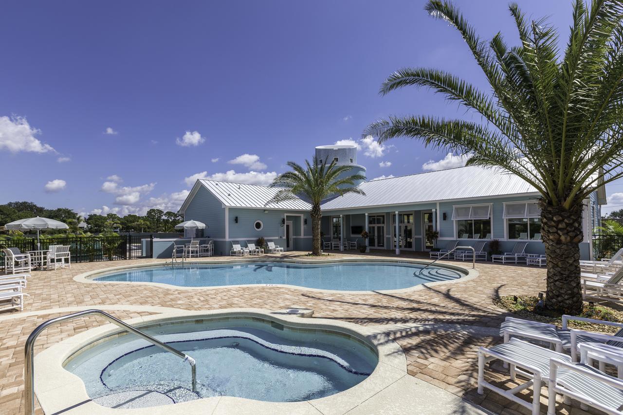 Cape Crossing Resort & Marina Merritt Island Exterior photo